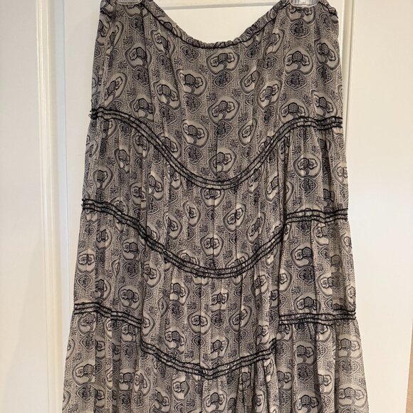 Studio M Silk Midi Skirt in Black and Gray, Size Large - Picture 2 of 7